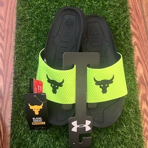 NWT Under Armour Project Rock Slides
